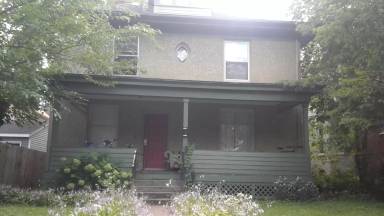 Main picture of 1624 Main St