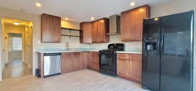Main picture of 133 Caine Ave