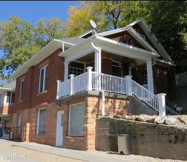 Main picture of 1183 E Princeton Ave