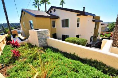Main picture of 5765 Lauretta St