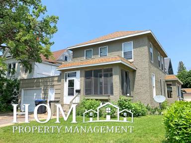 Main picture of 128 E Liberty St