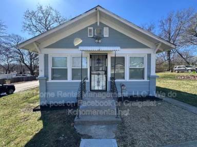Main picture of 2917 E 61st St