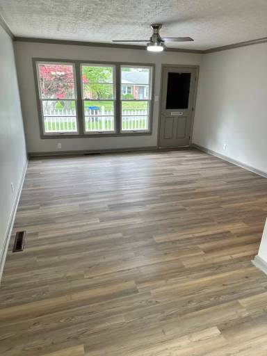 Main picture of 2104 Belmont Rd