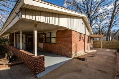 Main picture of 101 Blue Jay Ln