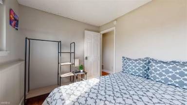 Main picture of 3809 Stephanie Dr SW