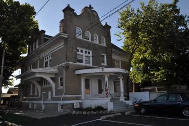 Main picture of 973 N Main St