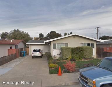 Main picture of 2837 Holland St