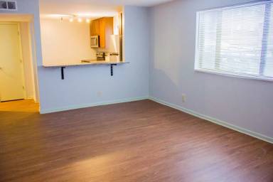 Main picture of 2430 Q St