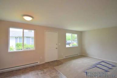 Main picture of 221 SE 12th Ave, Hillsboro OR 97123 - 12