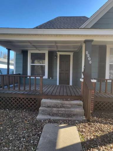 Main picture of 2205 S Adele Ave
