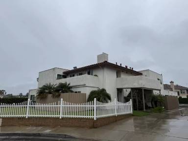 Main picture of 18882 Valley Cir