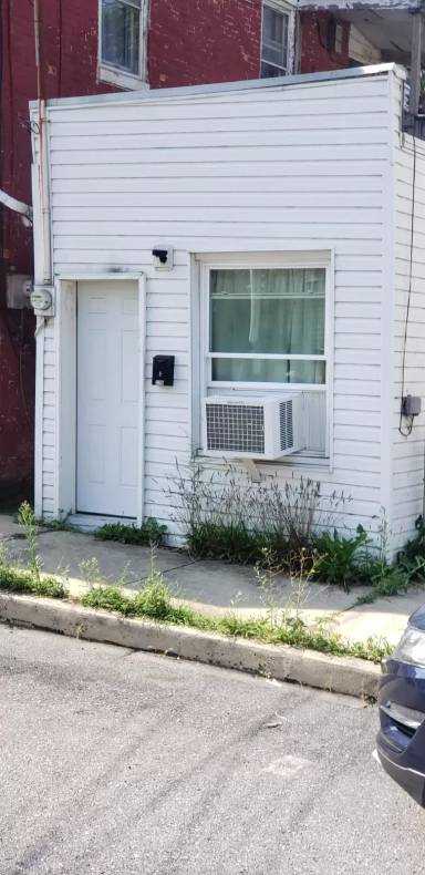 Main picture of 224 State St