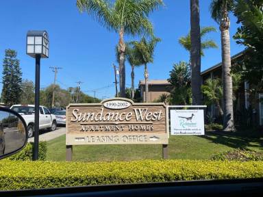 Main picture of 1994 Maple Ave