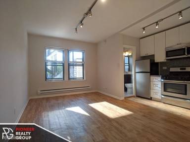 Main picture of 2834 W Palmer St