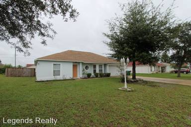 Main picture of 2862 Windsor Heights St