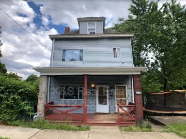 Main picture of 3586 Elmhurst Ave