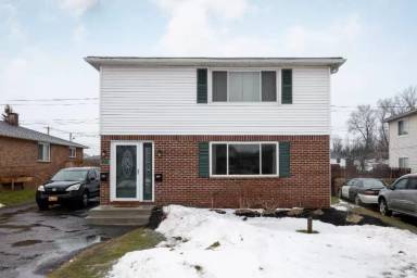Main picture of 87 N Seine Dr
