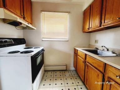 Main picture of 5923 Cary Ave