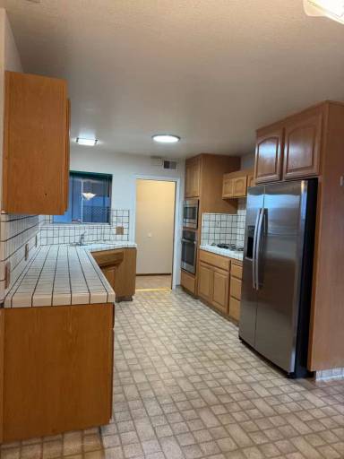 Main picture of 370 Wright Ave