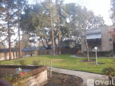 Main picture of 1090 Bird Ave