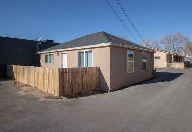 Main picture of 241 Linden St