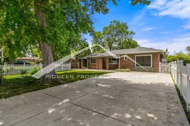 Main picture of 3505 Newland St