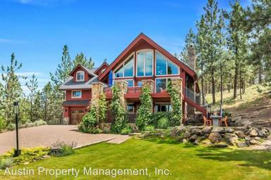 Main picture of 19070 Saddleback Ln