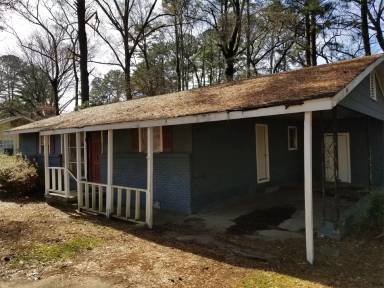Main picture of 2909 Tara Rd
