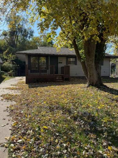 Main picture of 10816 Spring Garden Dr