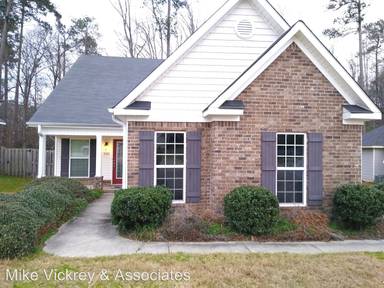 Main picture of 930 Arbor Springs Cir