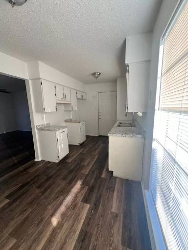Main picture of 1104 Saturn Dr