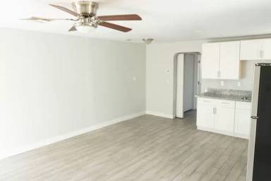 Main picture of 1430 S Casino Center Blvd