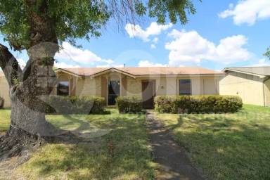 Main picture of 803 Valley View Dr