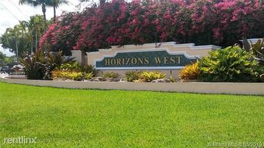 Main picture of 8650 SW 133rd Avenue Rd