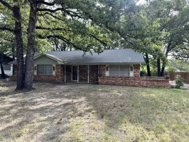 Main picture of 7 Timberside Dr