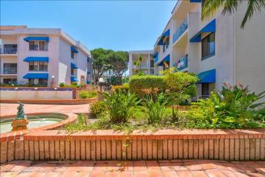 Main picture of 8328 Regents Rd
