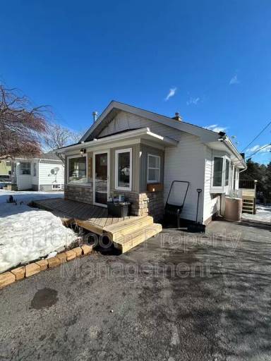 Main picture of 3406 Kolstad Ave