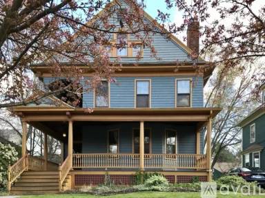 Main picture of 81 Fern St
