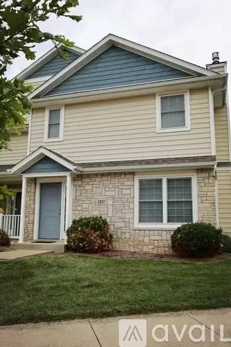 Main picture of 2877 E Creeks Edge Dr