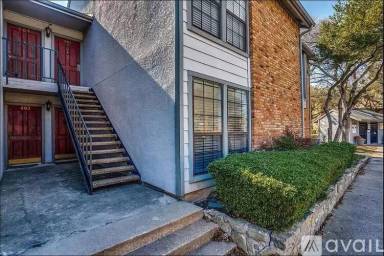 Main picture of 15151 Berry Trl Apartments