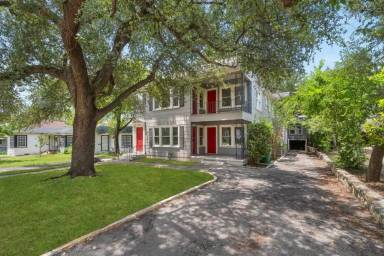 Main picture of 109 W Norwood Ct
