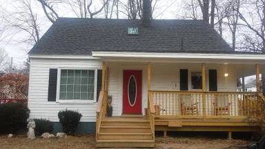 Main picture of 1 Gingerbread Ln