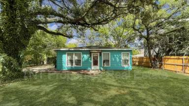 Main picture of 607 Highlands St