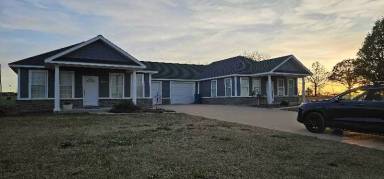 Main picture of 21037 Richard Ct