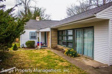 Main picture of 501 S Mitchell St