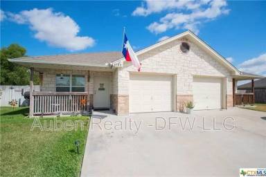 Main picture of 1102 Leah Dr