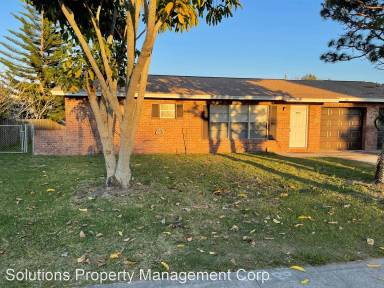 Main picture of 2075 Stewart Rd