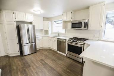 Main picture of 5113 N McDonald Rd