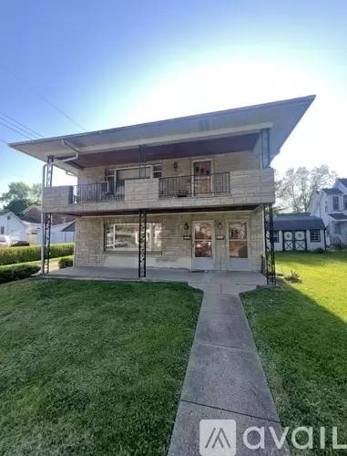Main picture of 2111 Osborn St