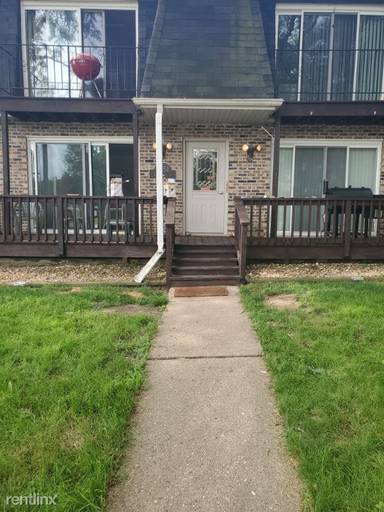 Main picture of 9751 Ravinia Ln